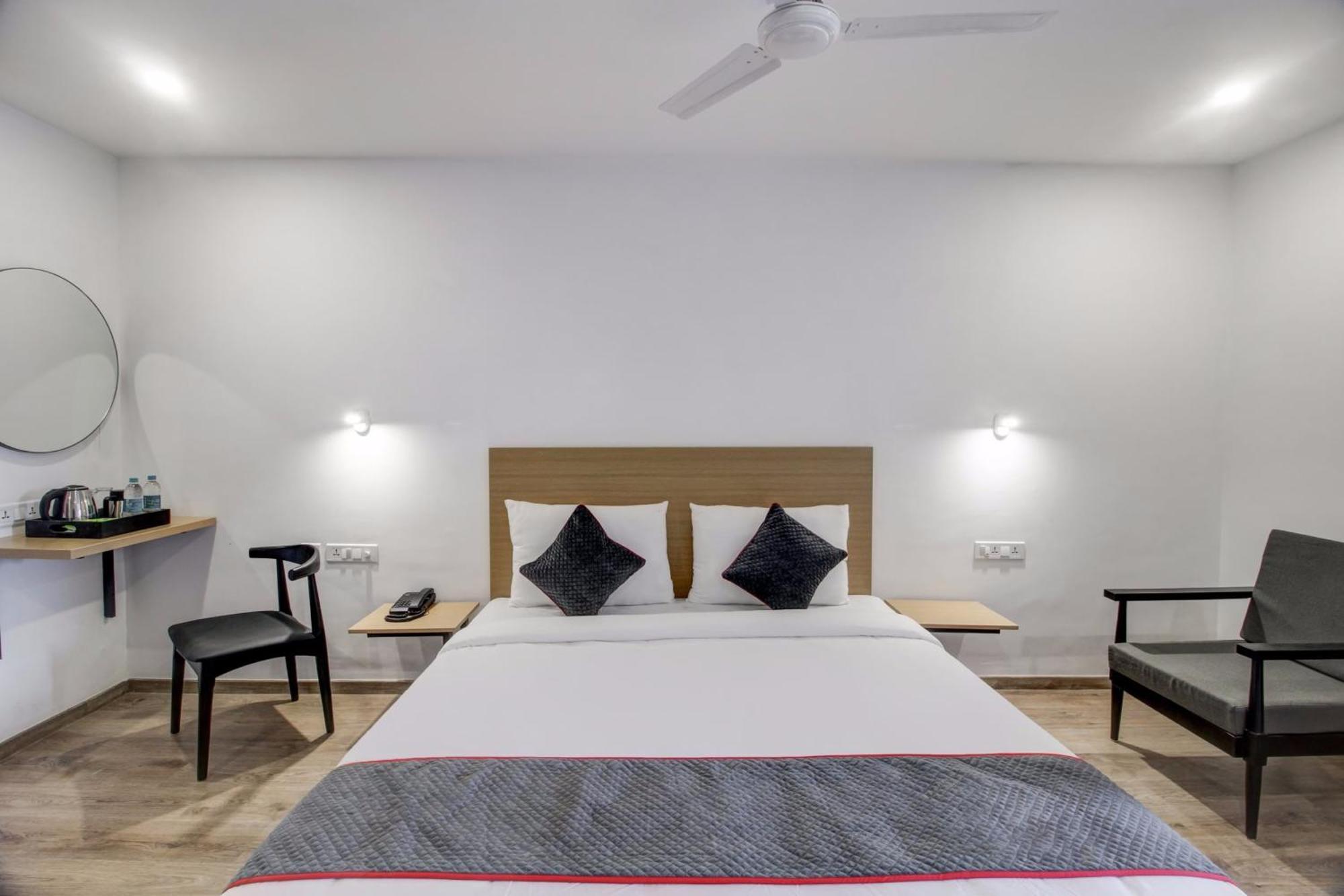 Super Townhouse Rcc Majestic 397 Lb Nagar Ξενοδοχείο Χιντεραμπάντ Εξωτερικό φωτογραφία