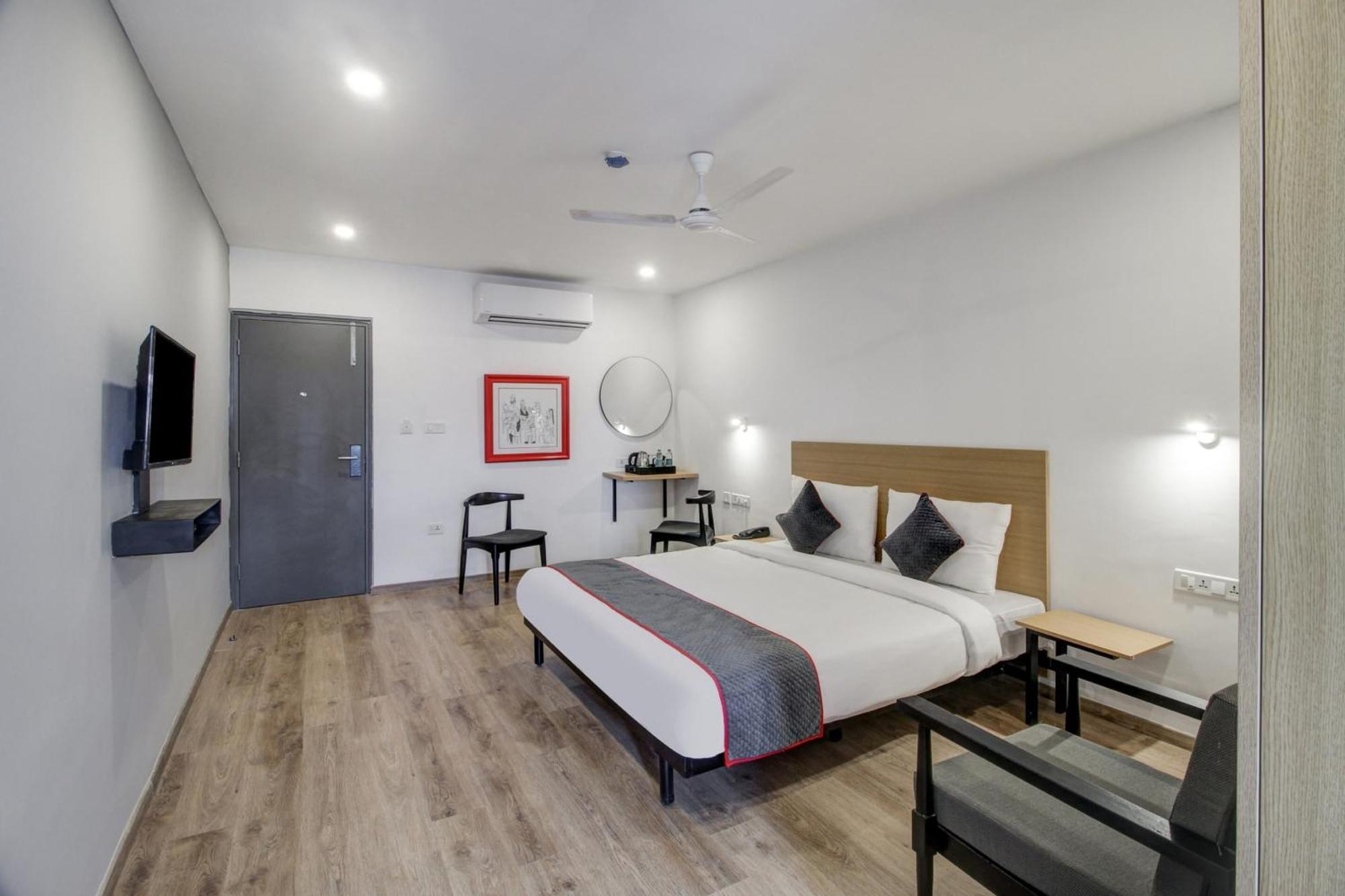 Super Townhouse Rcc Majestic 397 Lb Nagar Ξενοδοχείο Χιντεραμπάντ Εξωτερικό φωτογραφία