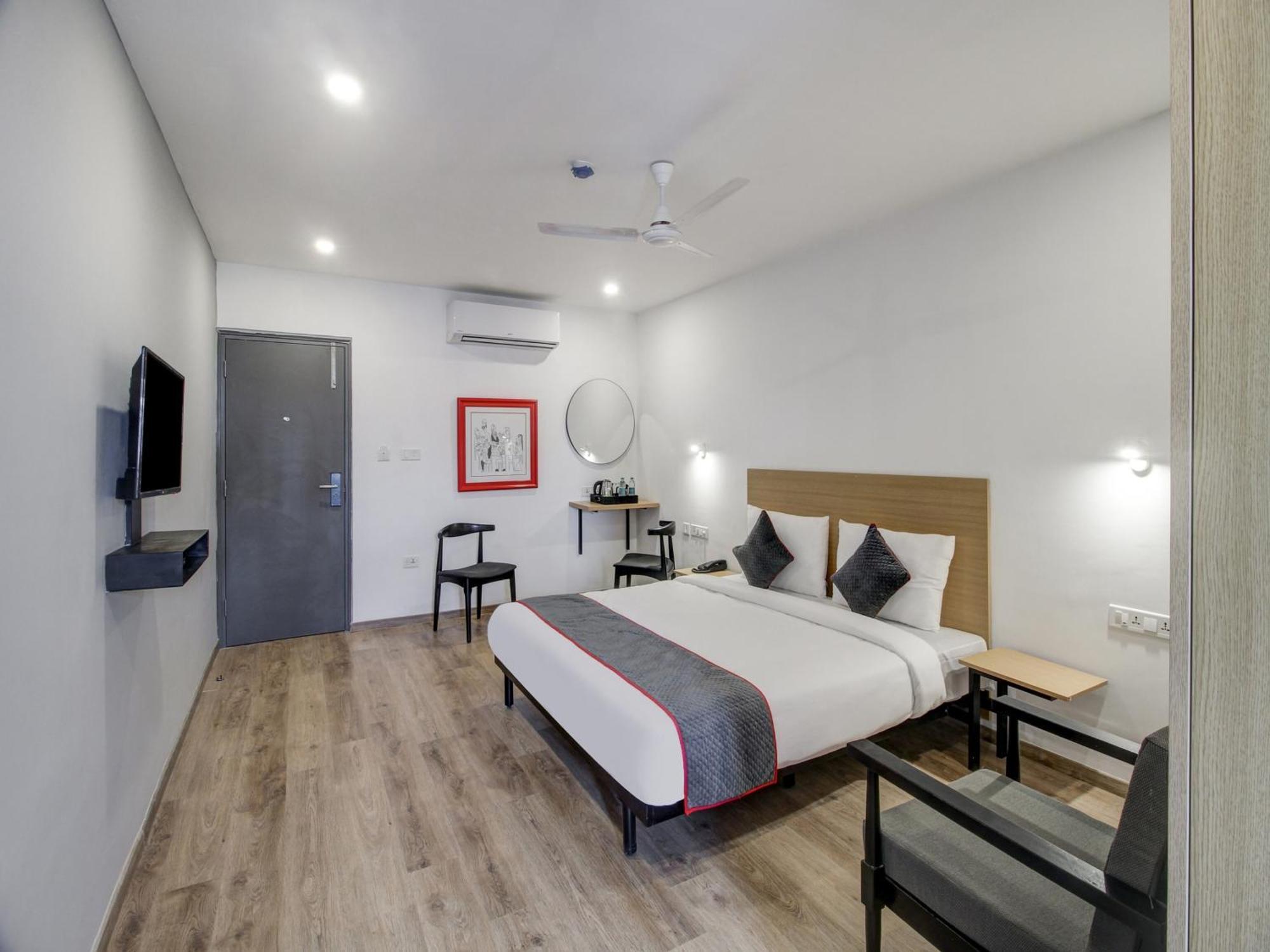 Super Townhouse Rcc Majestic 397 Lb Nagar Ξενοδοχείο Χιντεραμπάντ Εξωτερικό φωτογραφία