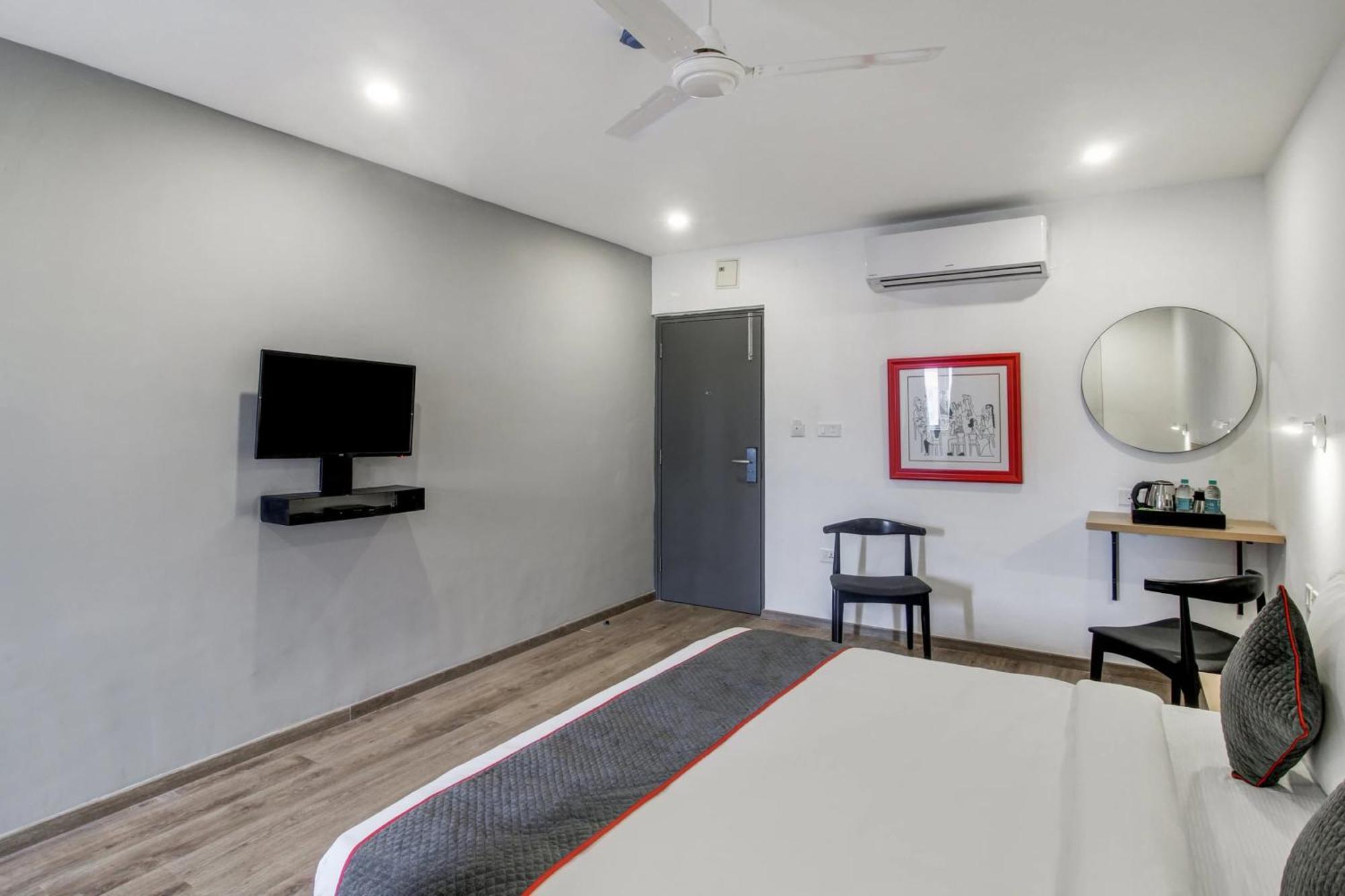 Super Townhouse Rcc Majestic 397 Lb Nagar Ξενοδοχείο Χιντεραμπάντ Εξωτερικό φωτογραφία
