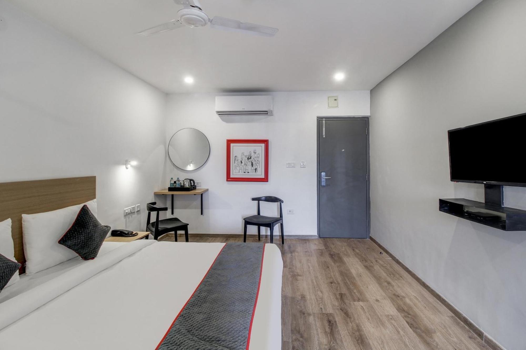 Super Townhouse Rcc Majestic 397 Lb Nagar Ξενοδοχείο Χιντεραμπάντ Εξωτερικό φωτογραφία