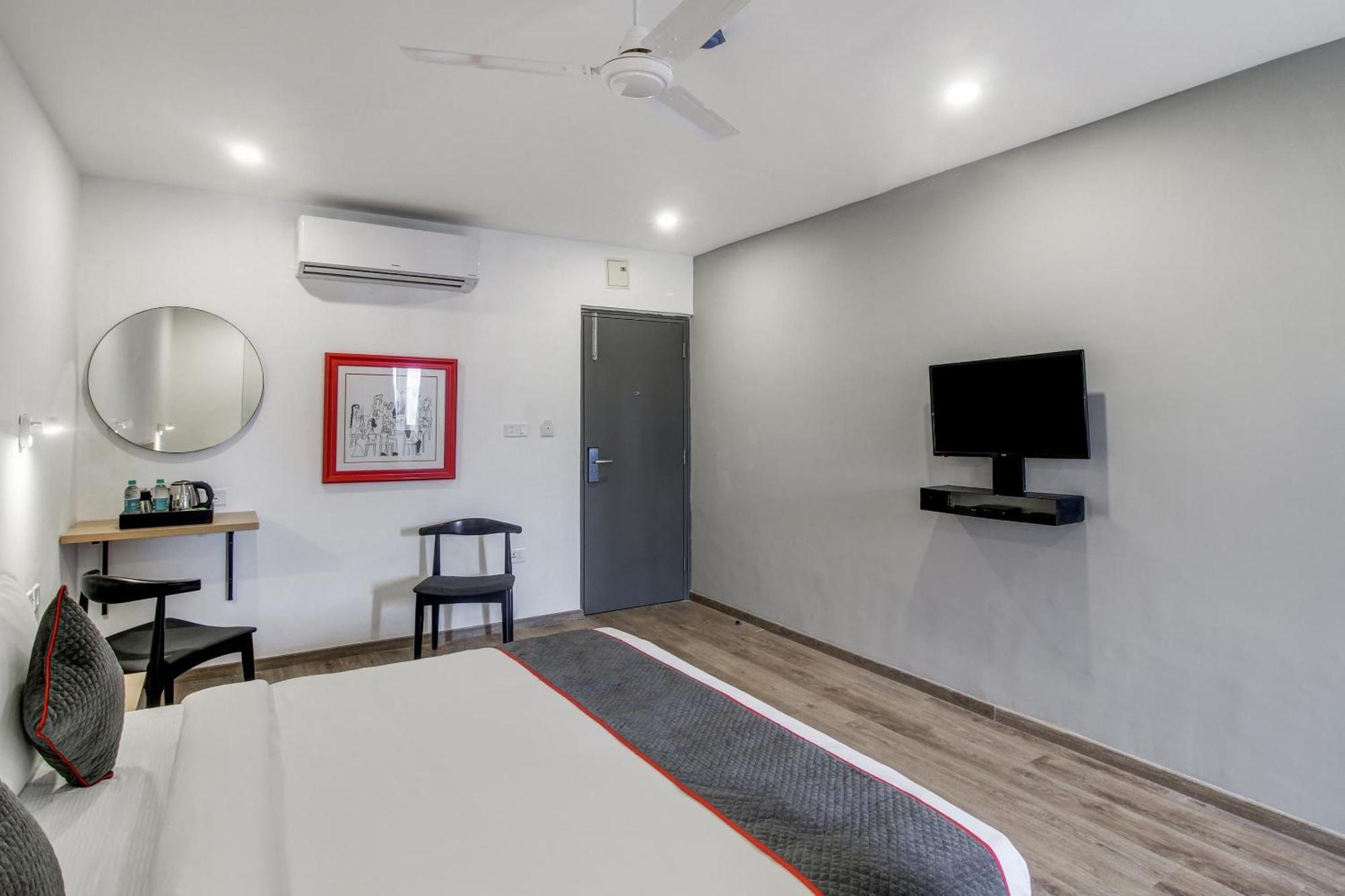 Super Townhouse Rcc Majestic 397 Lb Nagar Ξενοδοχείο Χιντεραμπάντ Εξωτερικό φωτογραφία