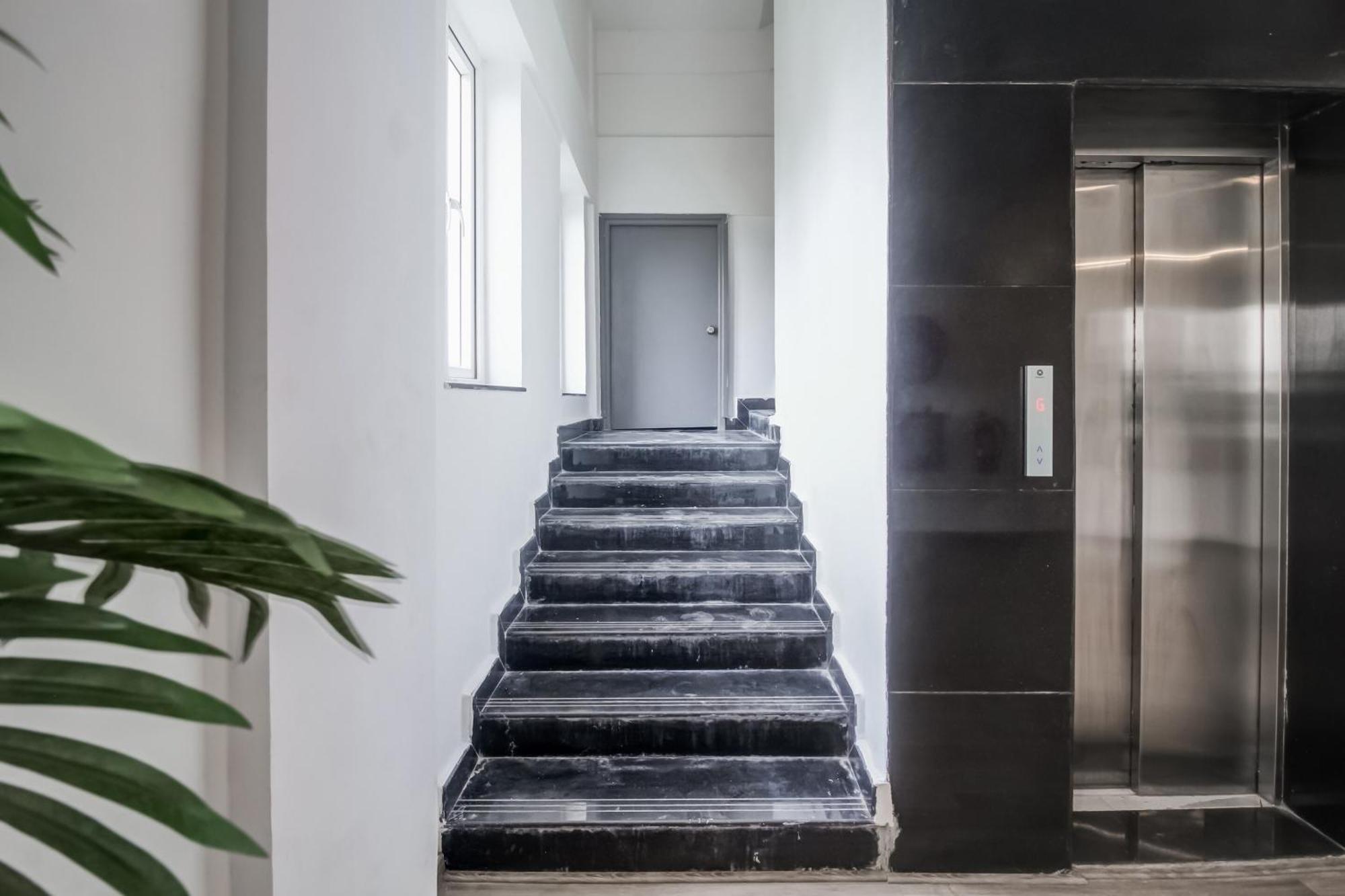 Super Townhouse Rcc Majestic 397 Lb Nagar Ξενοδοχείο Χιντεραμπάντ Εξωτερικό φωτογραφία